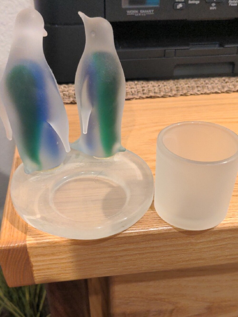 PartyLite Frosted Glass Penguin Pair with Blue and Green Accents - Picture 3 of 4